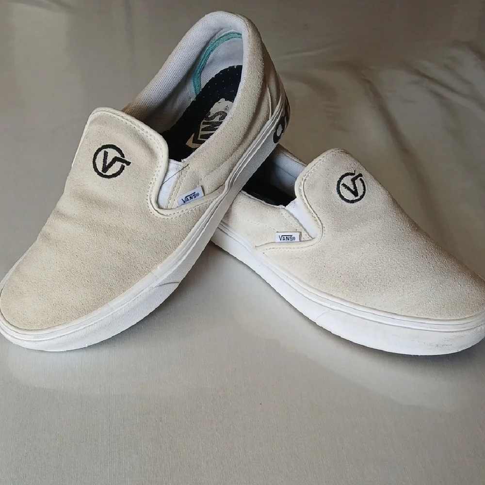 Vans Slip-On Suede Sneakers in Cream with Black Embroidered Logo - Picture 1 of 8